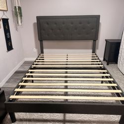 Queen bed frame in gray 