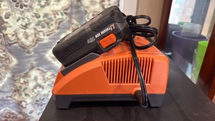 Rigid charger with one battery