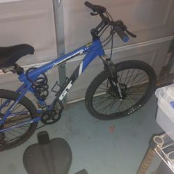 GT AVALANCHE BIKE