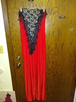 Fashion occasion dress brand new size 12 to 14