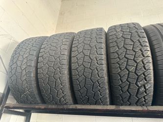 SET OF TIRE 275 60 20 PATHFINDER 85% LIFE