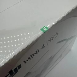 DJI Mini 4 Pro Fly More Combo (DJI RC 2) Camera Drone (3 Bastteries), UPS