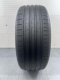 One LikeNew tire Armstrong 255/45/19 #1482