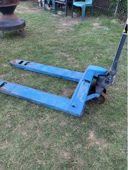 Pallet jack