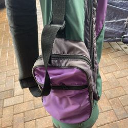 Mac Gregor lite weight carry bag  