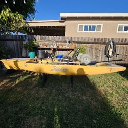 Hobie Pro Angler 14ft Kayak