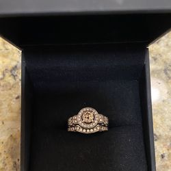 Beautiful 14 Kt Gold Wedding Set -Levian Chocolate Diamonds 