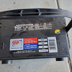 AAA Almost new car battery