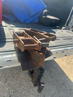 Western plow receivers