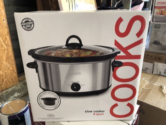 COOKS slow cooker