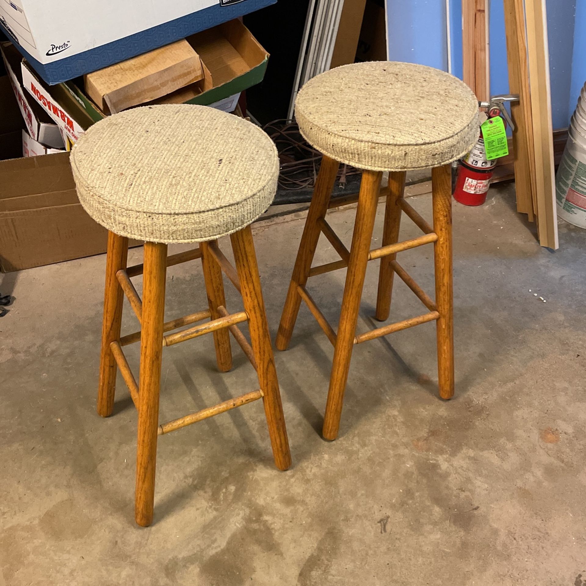 Bar Stool Set