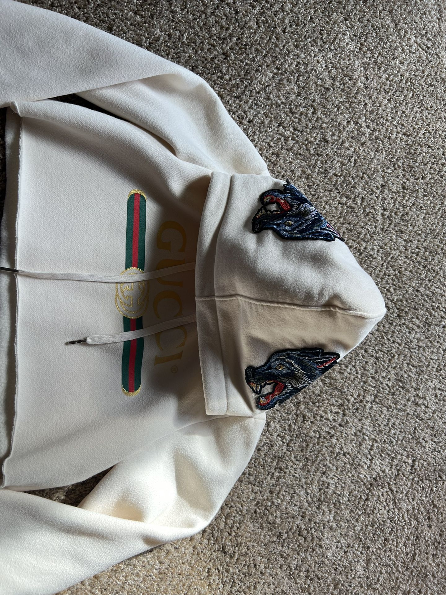 Gucci Top Wolf On Hood ! for Sale in San CA - OfferUp