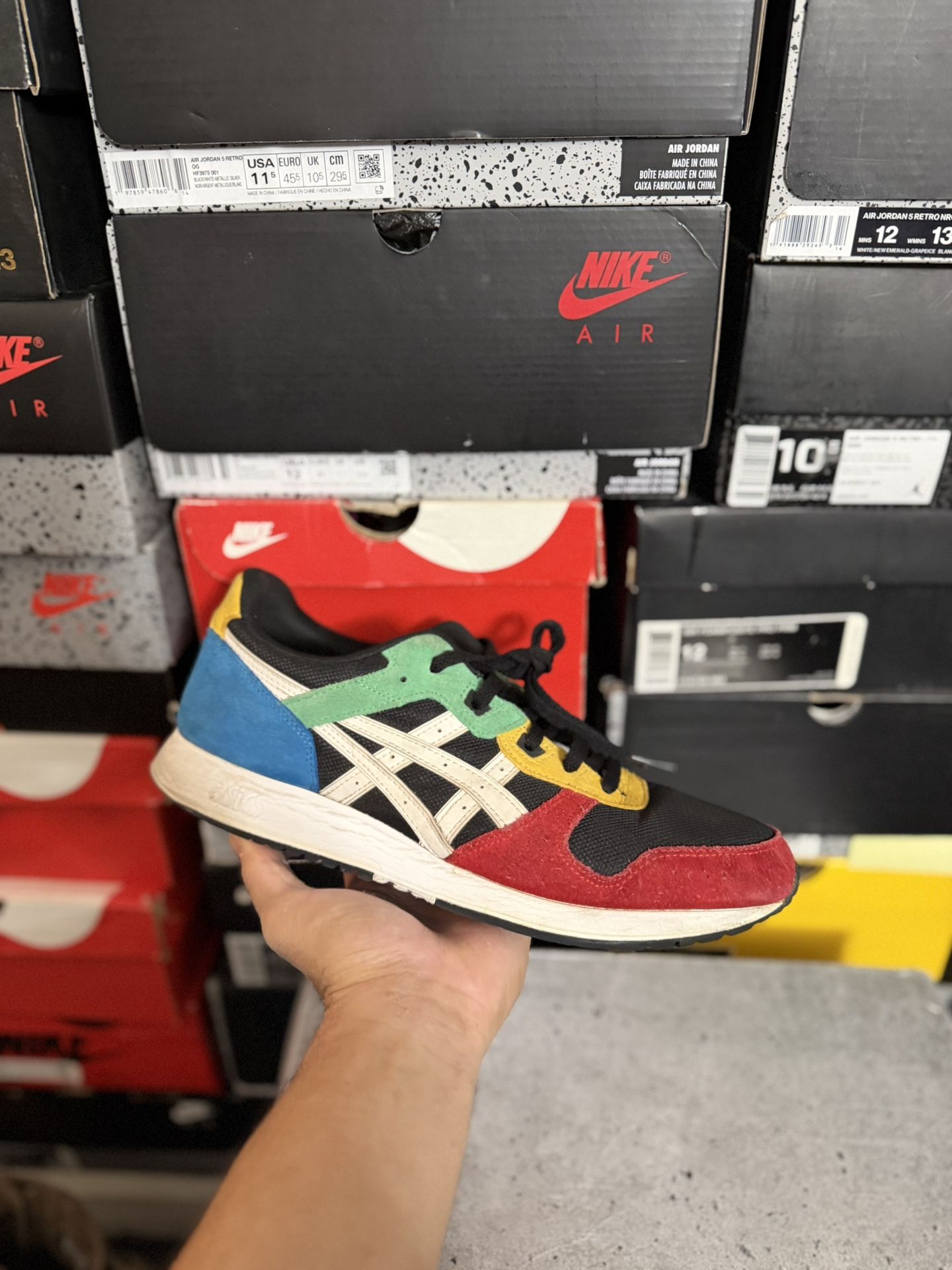 Asics Lyte Classic Black Multi size 10 USED