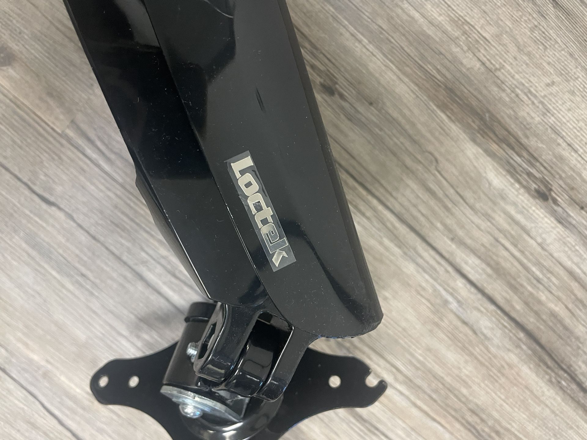 Loctek Monitor Arm