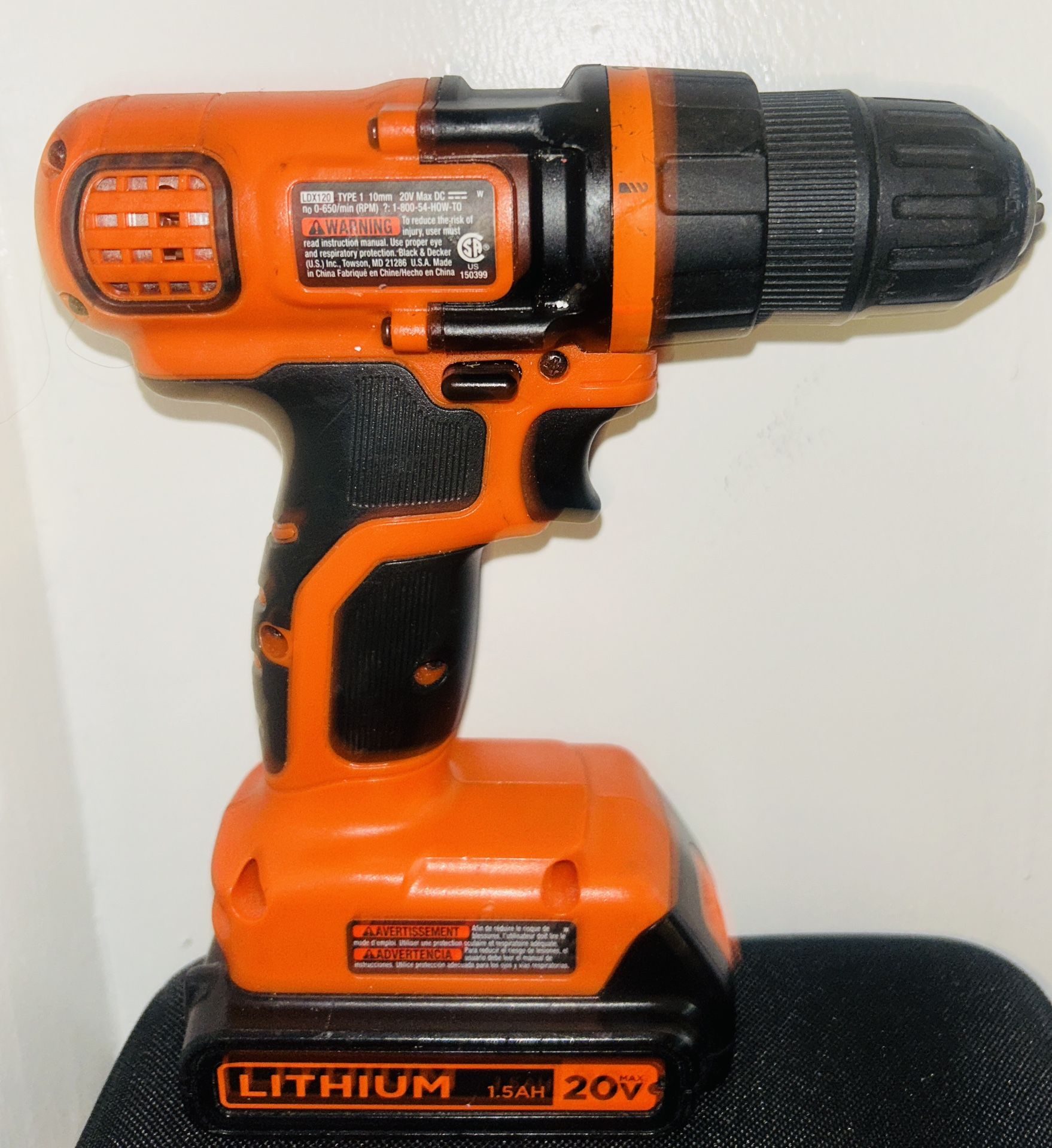 BLACK+DECK 12V Cordless Drill~ needs new charger 