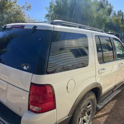 2002 Ford Explorer