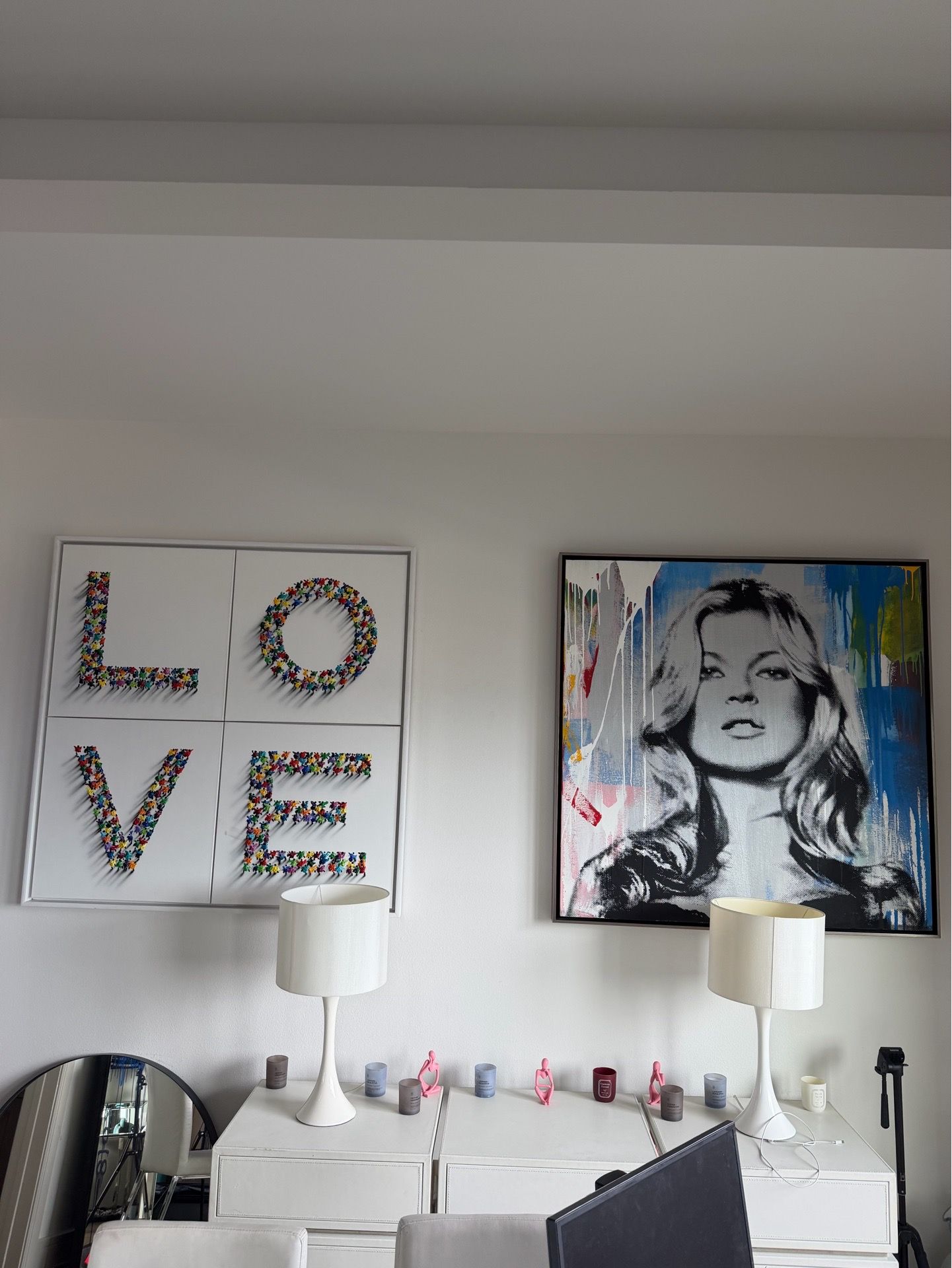 High-end art collection. Mr. brainwash and more looking for help selling.