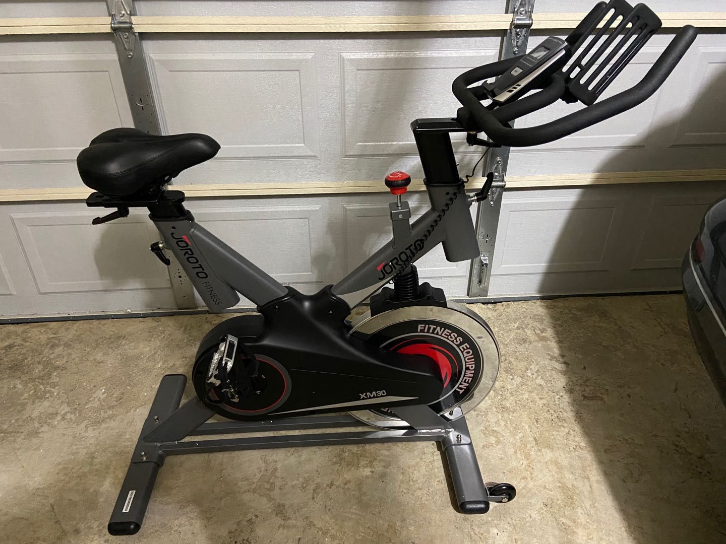 Cycling Bike with Magnetic Resistance and Belt Drive Exercise Bikes