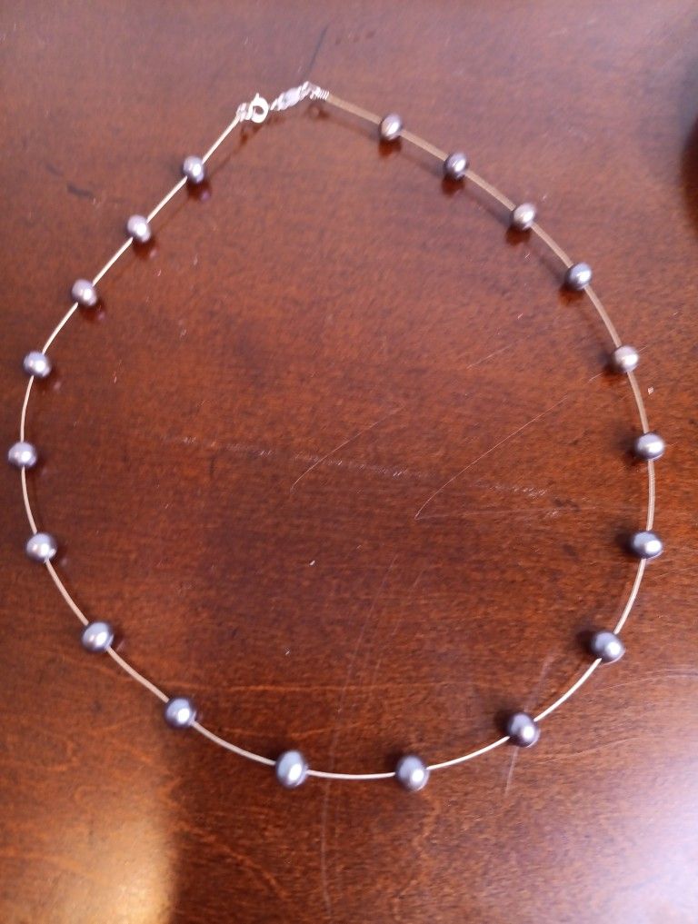 JCM 14K Gold Necklace 8g with Gray Pearls – Floating Design, 16” Elegant