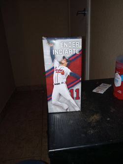 Ender Inciarte Gold Gloves Bobblehead