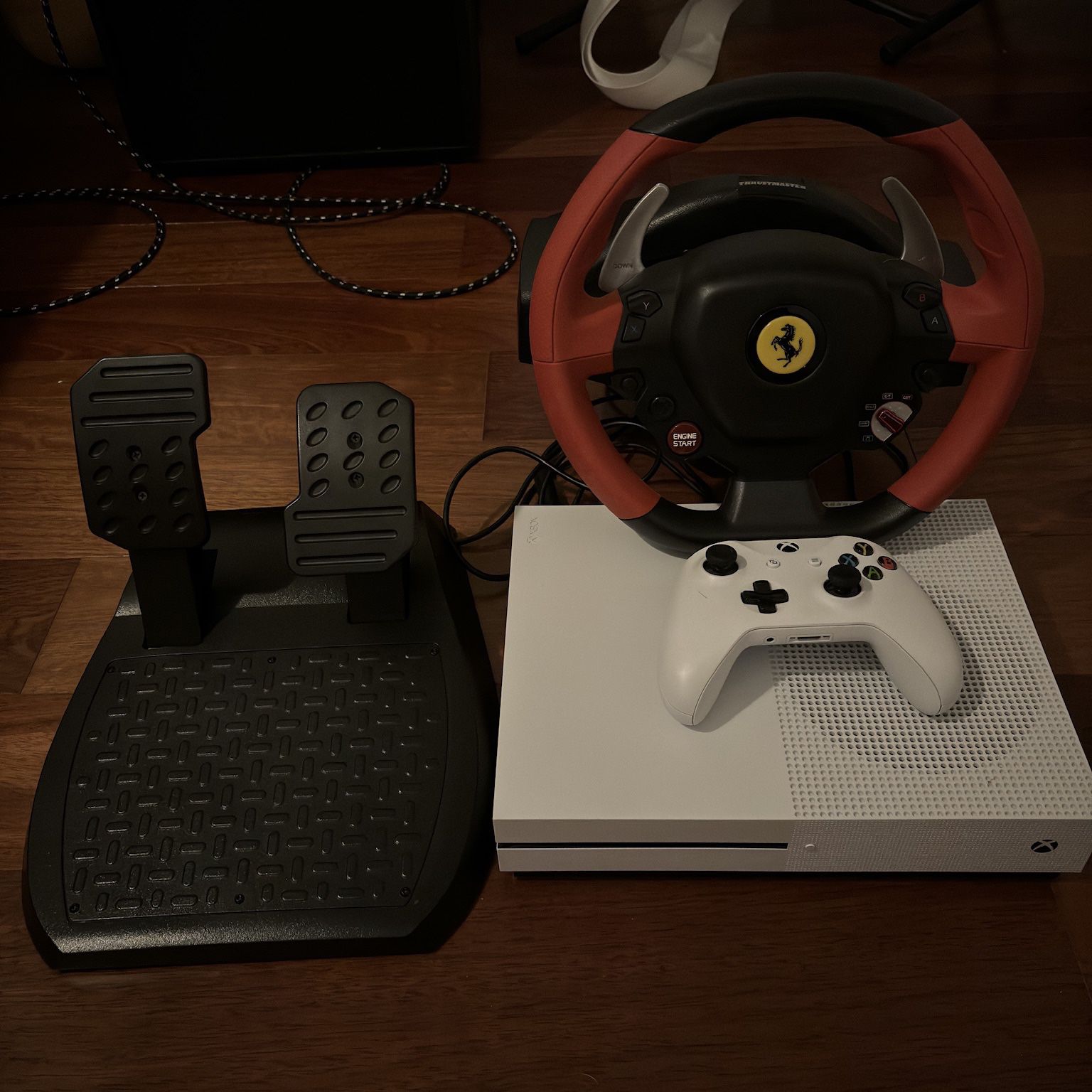 Xbox One S & Thrustmaster Ferrari Wheel and Pedals + Controller