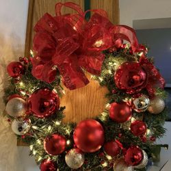 Red And Gold Wreath 