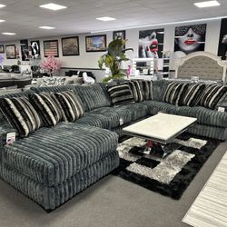 Huge Sofa Sectional 🇺🇸 American Made Pick Any Color 🇺🇸