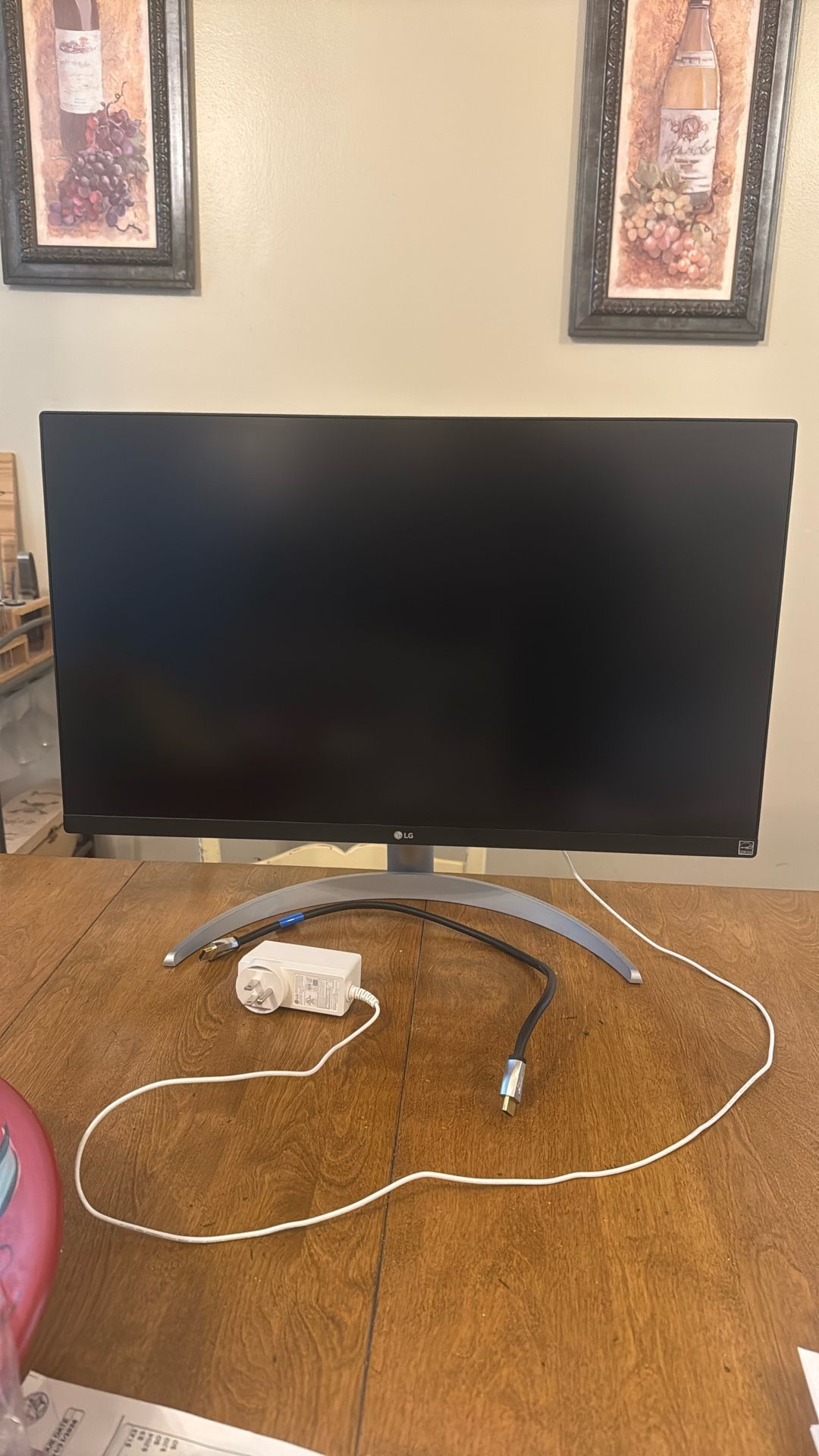 Monitor 4k UHD 27”