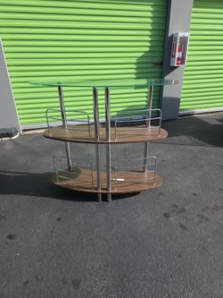 🥂Chrome/Wood Accent Bar🍾