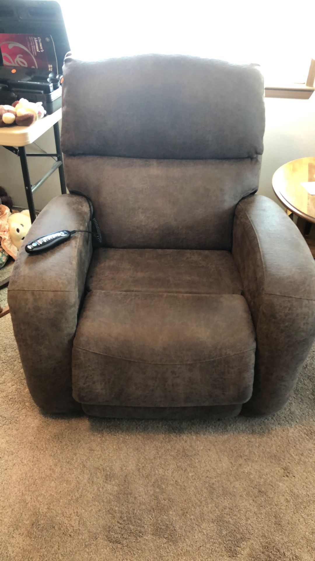 Beautiful Reclining Chair
