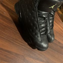 Jordan  13 Retro “Altitude” 