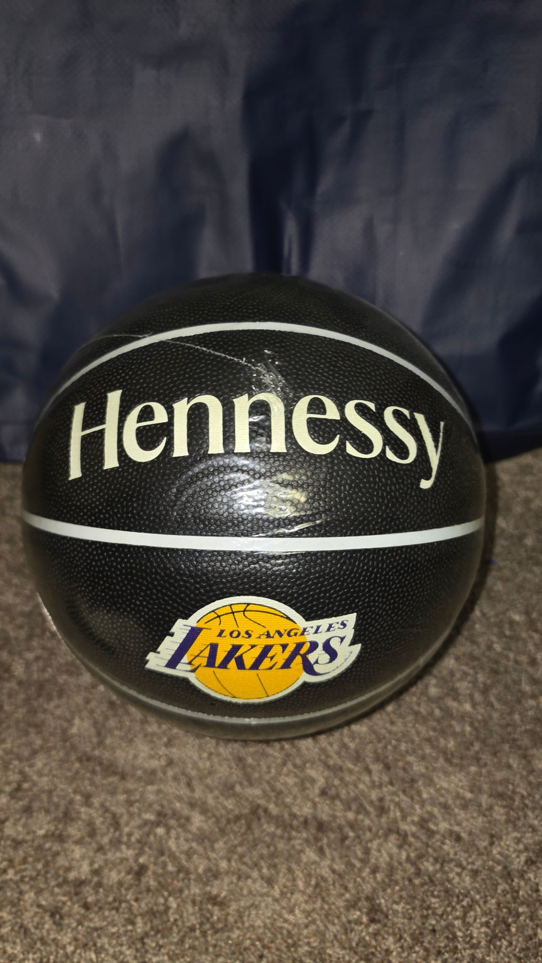 NBA Hennessy LA Lakers Authentic Basketball