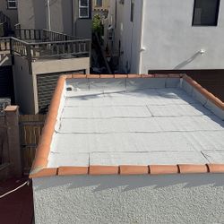 Roof Flad  And Tile Roof 