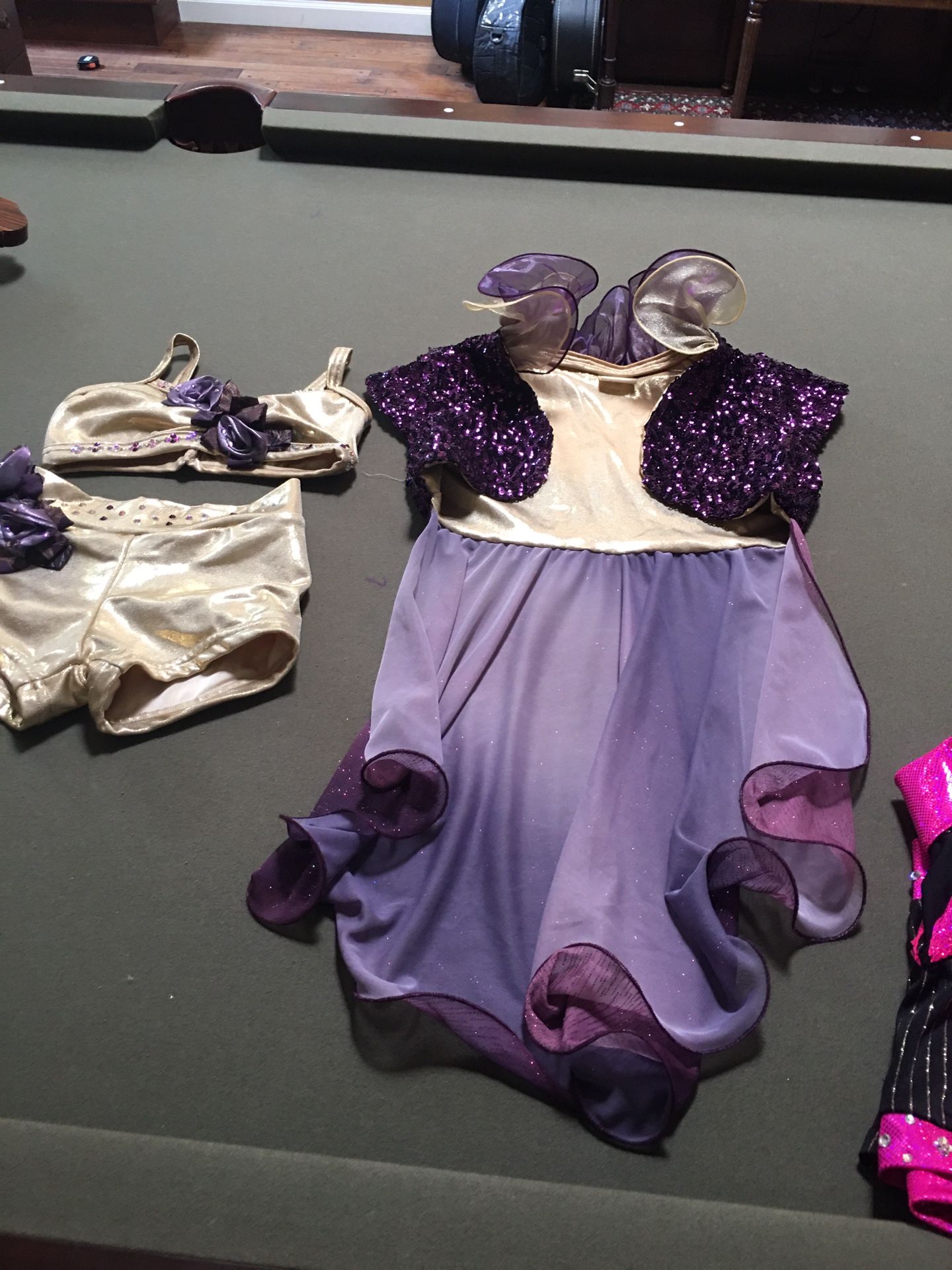 Beautiful custom costume kids 8-10