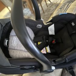 Graco Infant Car seat 