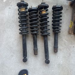 2007 Acura TL Shocks and struts 