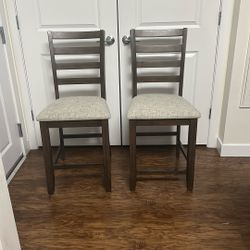 Bar Stools 
