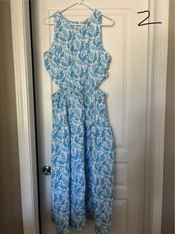 Women’s Loft Dress-Size Large
