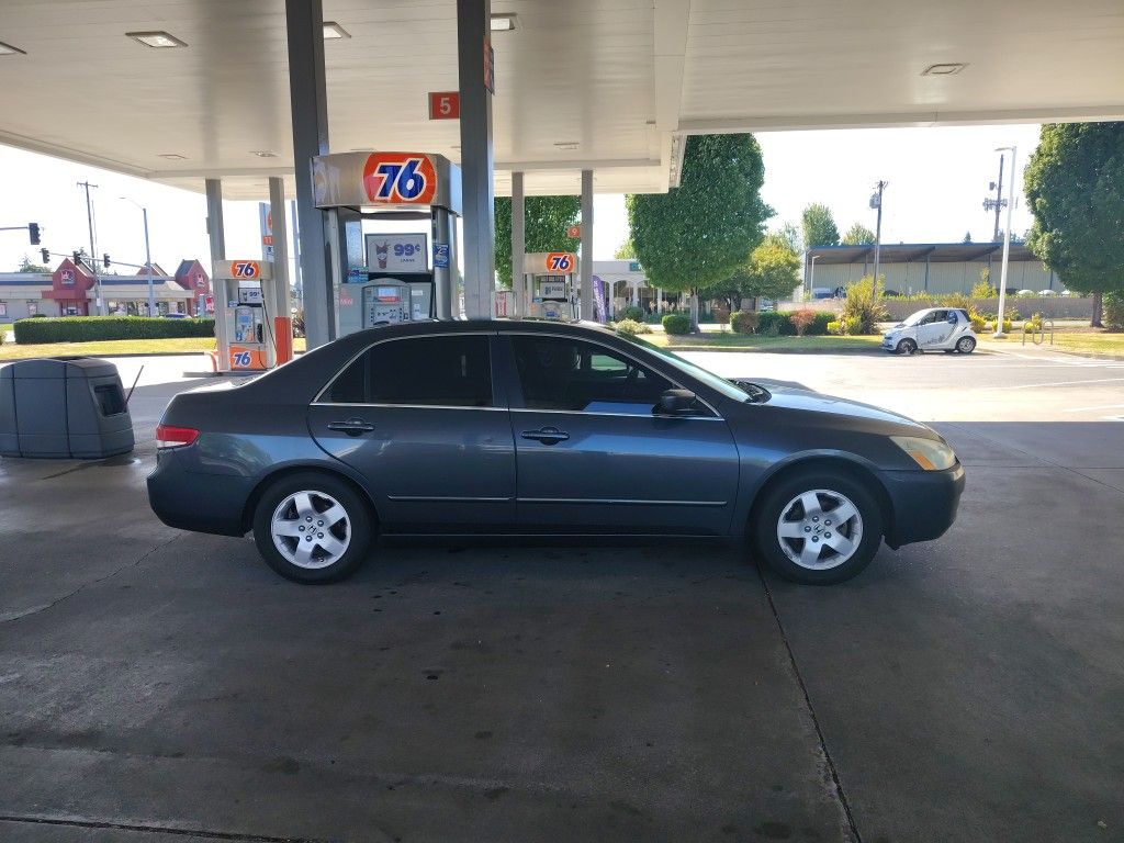 2004 Honda Accord