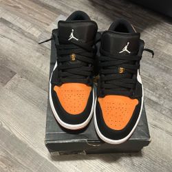 Air Jordan 1 Low Shattered Backboard Size 9.5 M