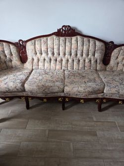French Luis xv style sofa  $200 firm