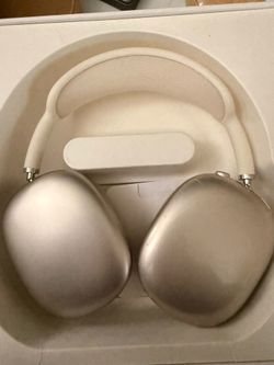 Head phones