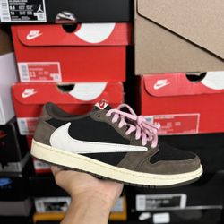 Jordan 1 Low Travis Scott Mocha size 10.5 VNDS