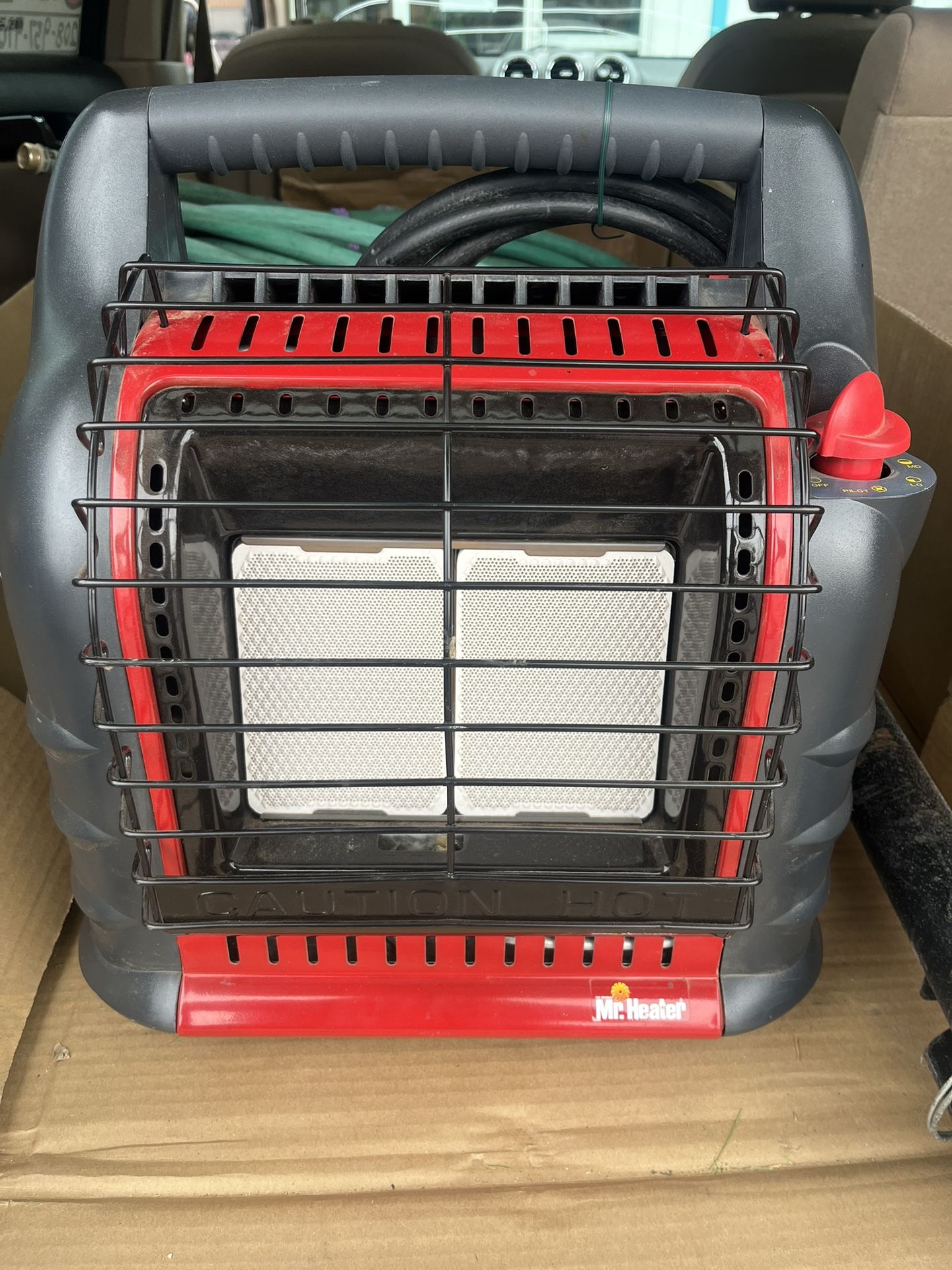 Mr. Heater With Fan , Bulk Hose, Quick Disconnect, Adapter, Mr. Heater With A selBulk Hose, Quick Disconnect, Adapter, Hose And By Regulator