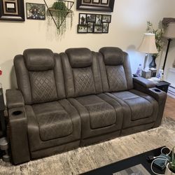 Sofa/ HyllMont Dual Power Reclining Sofa From Ashley‘s Furniture