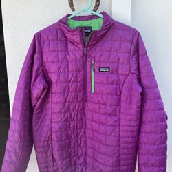 Women’s Patagonia Nano Puff Jacket (L)