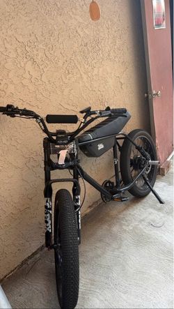 Zooz ultra flex newest model 350-400 miles goes 40 mph