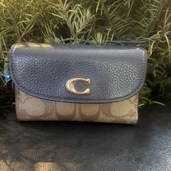 Blue And Brown Coach Wallet 🪪 