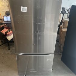 Vissani 30 in. 18.7 cu. ft. Bottom Freezer Refrigerator in Fingerprint Resistant Stainless Steel, Garage Ready