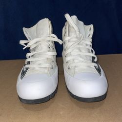 Converse Two Tones Size 6.5